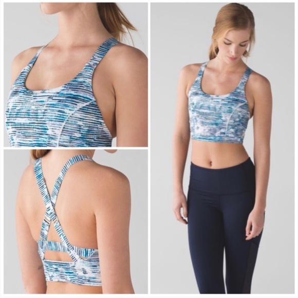 Lululemon Pure Practice Bra, Blurry Belle Multi / Sea Mist , Size 2 - Picture 3 of 3